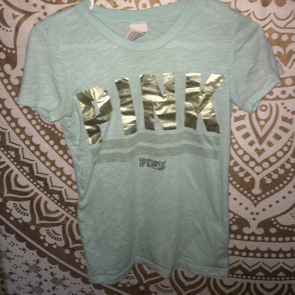 A pink shirt from Victoria’s secret - Picture 1 of 1
